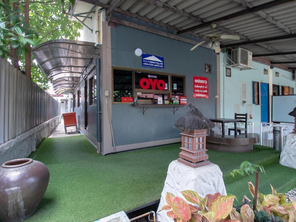 Oyo 1160 Top Inn Lam Luk Ka Ban Lat Krachaeng Exterior photo