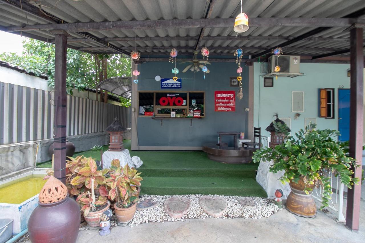 Oyo 1160 Top Inn Lam Luk Ka Ban Lat Krachaeng Exterior photo