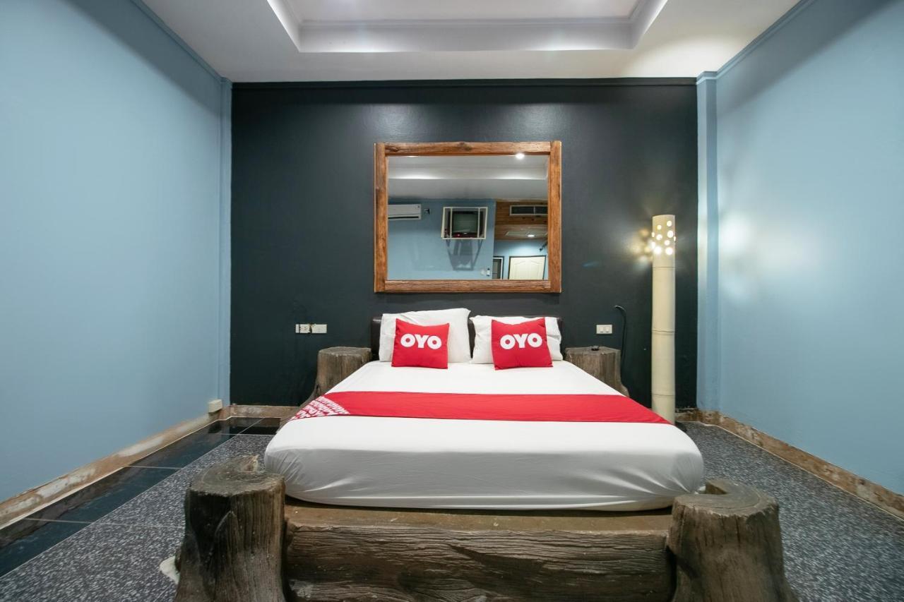 Oyo 1160 Top Inn Lam Luk Ka Ban Lat Krachaeng Exterior photo
