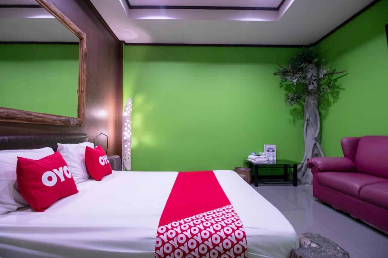 Oyo 1160 Top Inn Lam Luk Ka Ban Lat Krachaeng Exterior photo