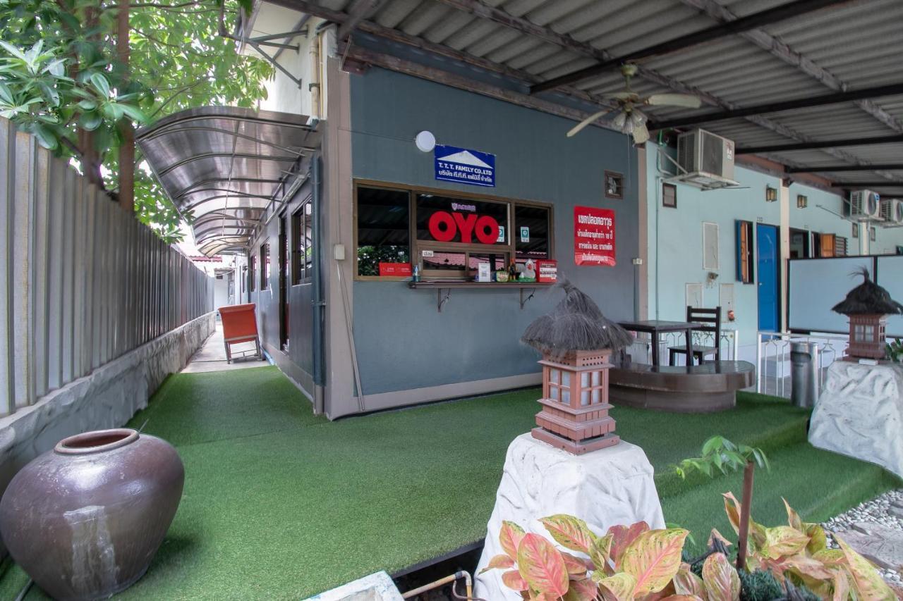 Oyo 1160 Top Inn Lam Luk Ka Ban Lat Krachaeng Exterior photo